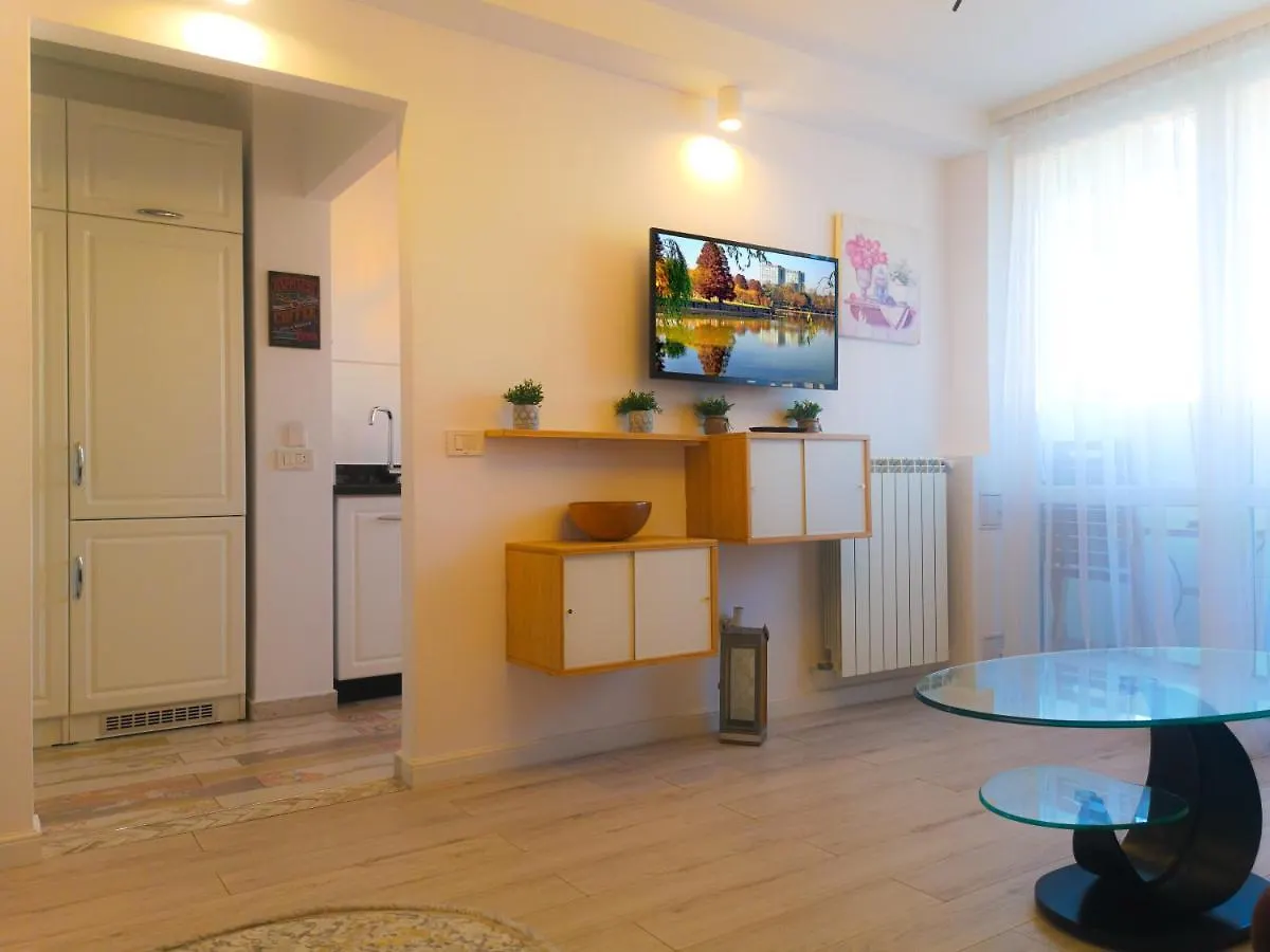 Sweet Lemons 1Bd Amazing View Old Town Apartment Bucharest 0*,