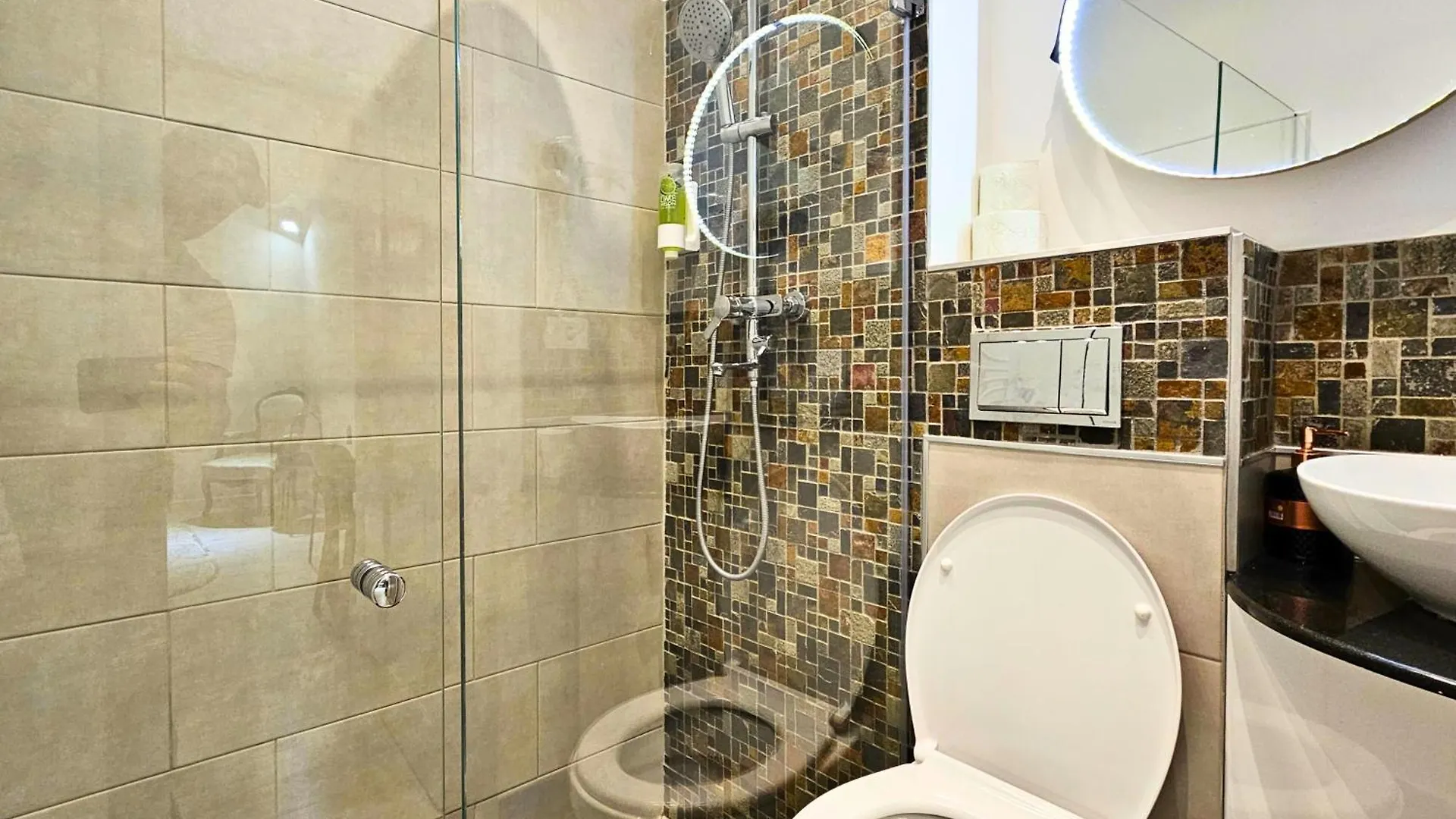 Sweet Lemons 1Bd Amazing View Old Town Apartment Bucharest 0*,  Romania